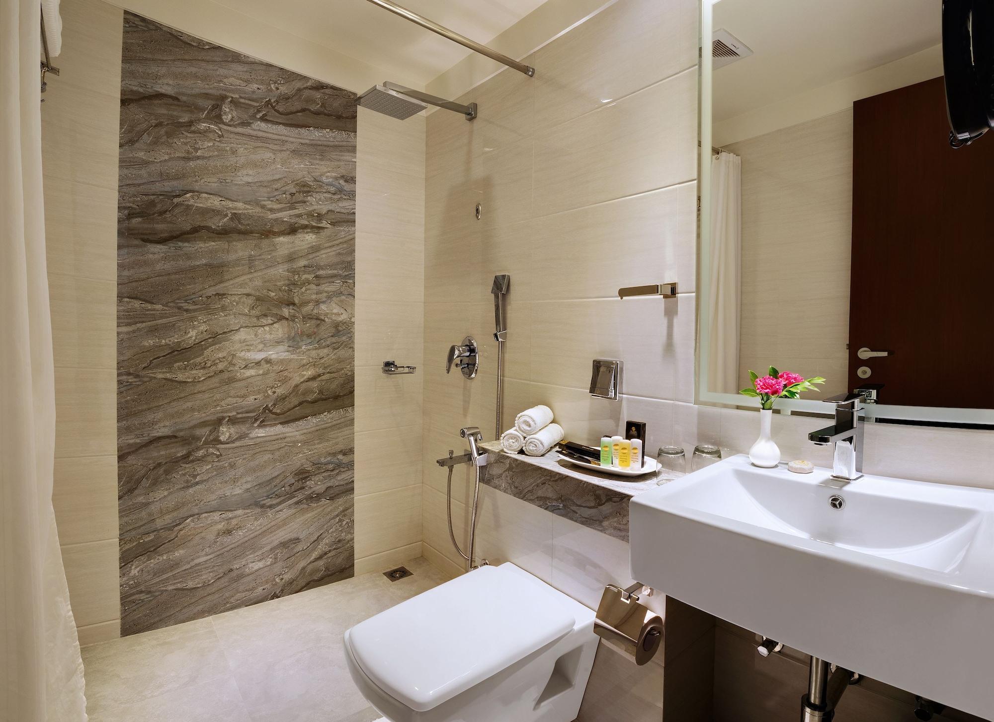 Hotel Suba Galaxy Bombay Extérieur photo