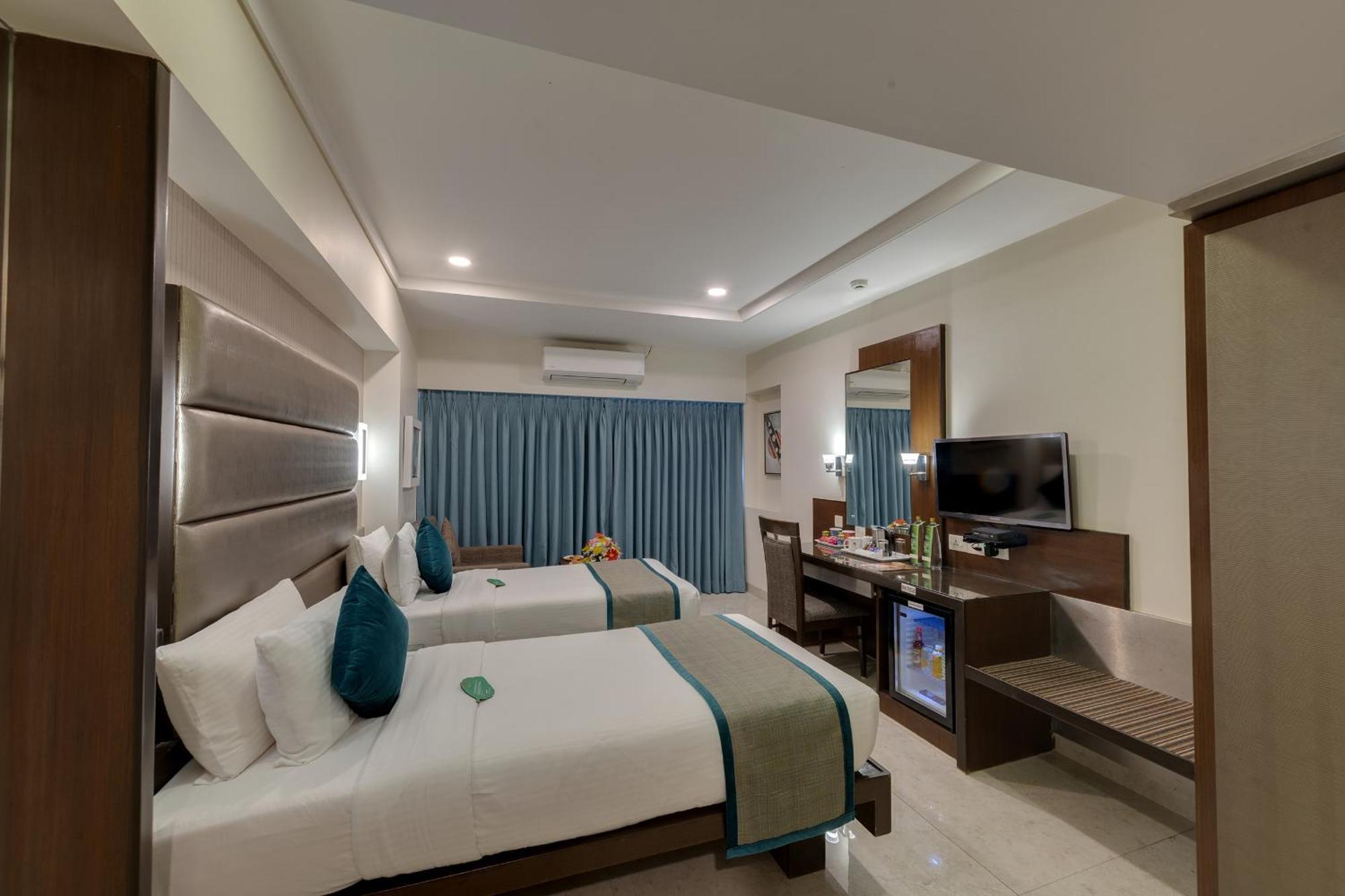 Hotel Suba Galaxy Bombay Extérieur photo